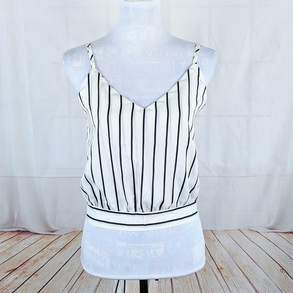 BOGO ITEM  Deleting today!! - Picture 2 of 8